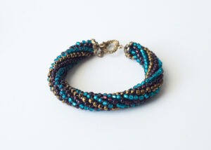 Home ocean chech glass bracelet