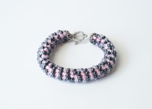 Home pink silver chech glass bracelet